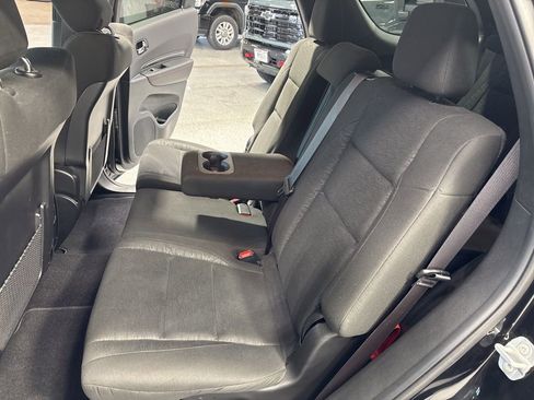 Used 2024 Dodge Durango GT AWD/4WD image 28