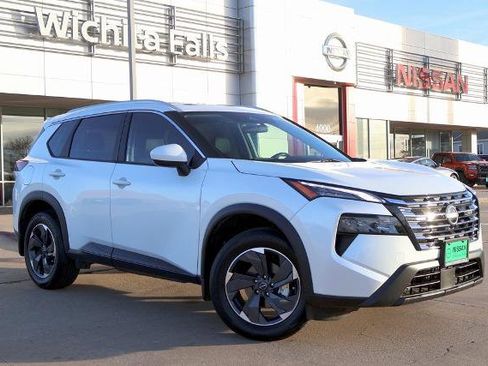 Certified 2024 Nissan Rogue SV w/ SV Premium Package image 1