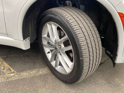 Used 2024 Dodge Durango GT image 29