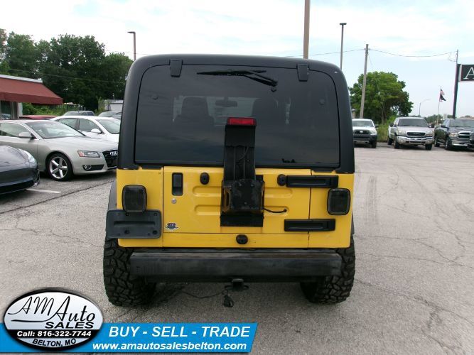 Used 2004 Jeep Wrangler 4WD image 4