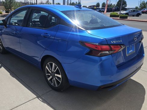 Used 2023 Nissan Versa SV FWD image 23