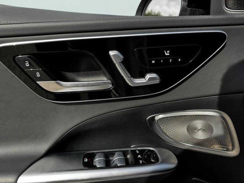 Used 2024 Mercedes-Benz C 36 AMG S image 21