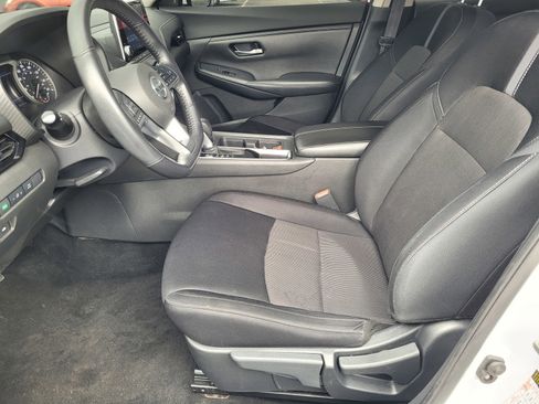 Certified 2021 Nissan Sentra SV image 18