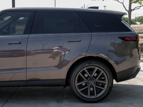 New 2026 Land Rover Range Rover Sport SE AWD/4WD image 16
