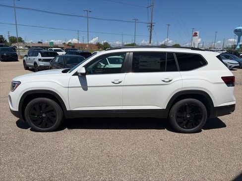 New 2026 Volkswagen Atlas SE AWD/4WD image 4