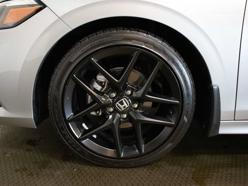 Used 2022 Honda Civic Sport image 9