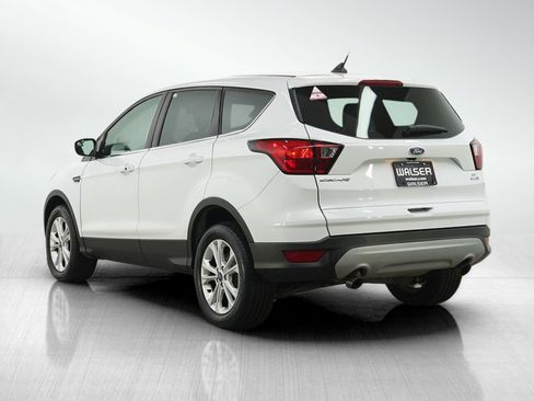 Used 2019 Ford Escape SE AWD/4WD image 3