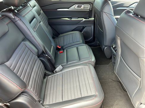 New 2026 Ford Explorer ST-Line RWD image 18