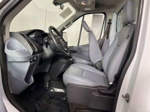 Used 2019 Ford Transit 350 Base image 20