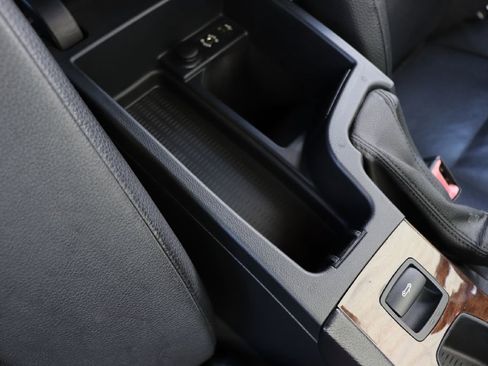 Used 2013 BMW 335i Convertible w/ Premium Pkg image 50