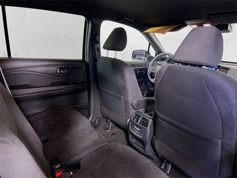 Used 2022 Honda Pilot Sport image 9