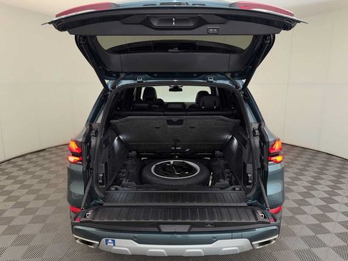 Used 2024 BMW X5 xDrive40i w/ Premium Package AWD/4WD image 23