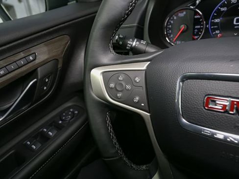 Used 2024 GMC Terrain Denali w/ Denali Premium Package AWD/4WD image 33