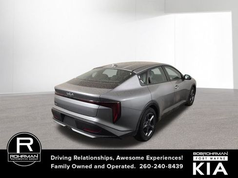 Certified 2025 Kia K4 LXS image 6