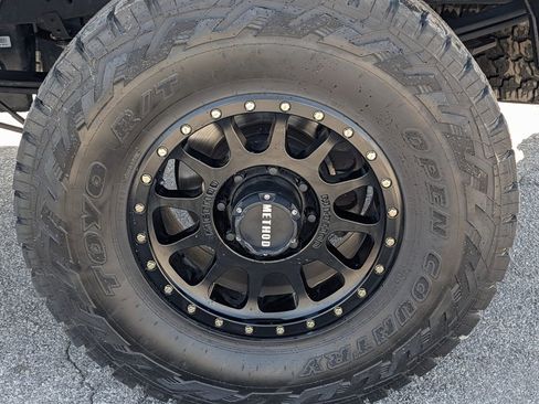 Used 2021 Ford F250 Platinum image 9