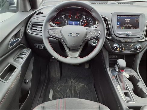 Certified 2023 Chevrolet Equinox RS w/ LPO, Floor Liner Package image 3