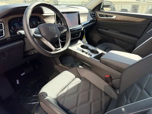 New 2026 Volkswagen Atlas SE AWD/4WD image 13