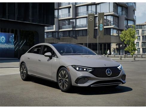 Used 2024 Mercedes-Benz EQE 350+ 4MATIC Sedan image 10