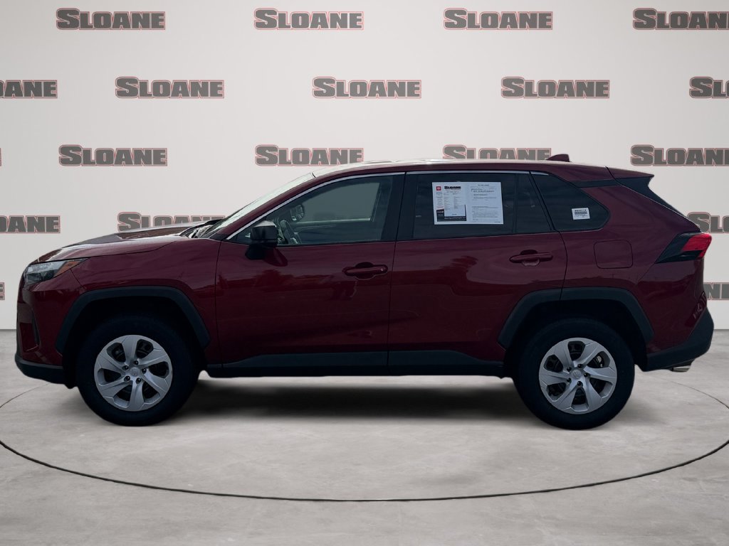 Used 2025 Toyota RAV4 LE AWD/4WD image 2