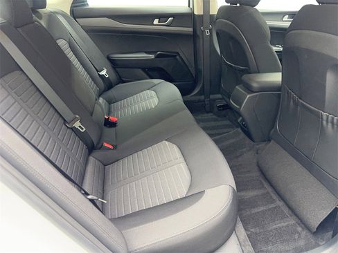 Used 2025 Kia K5 LXS image 39