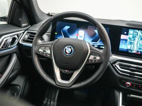 Used 2023 BMW i4 eDrive35 w/ Premium Package RWD image 16