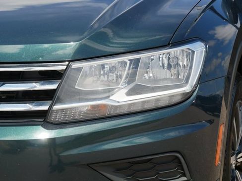 Used 2019 Volkswagen Tiguan SE AWD/4WD image 9