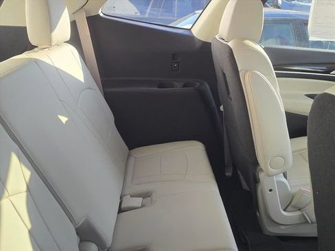 Used 2024 Buick Enclave Essence FWD image 27
