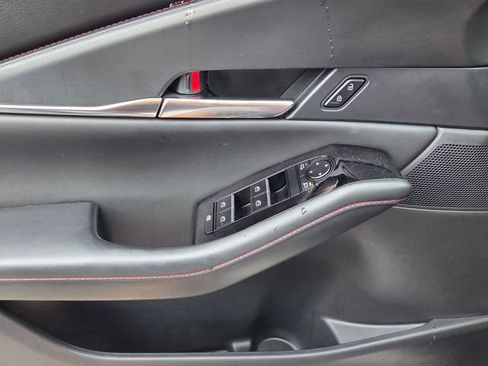 Certified 2025 MAZDA CX-30 AWD 2.5 S w/ Preferred Package image 33