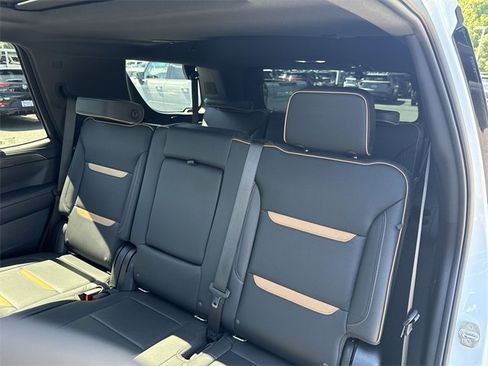 Certified 2022 GMC Yukon AT4 image 26