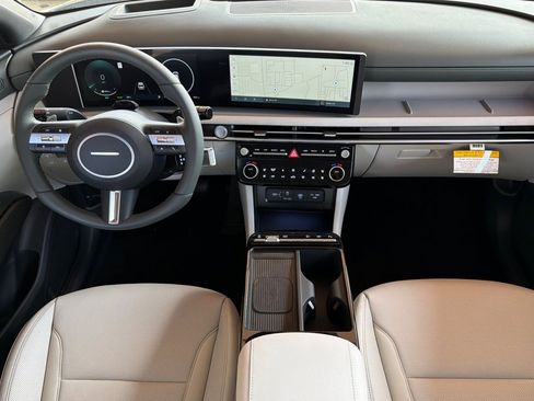 New 2026 Hyundai Tucson Limited image 16