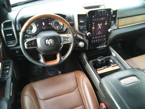 Used 2020 RAM 1500 Limited image 12