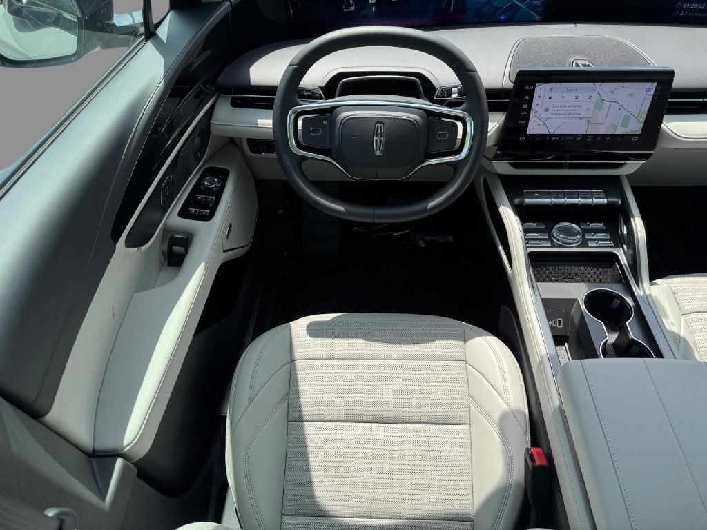 New 2026 Lincoln Nautilus Reserve AWD/4WD image 11