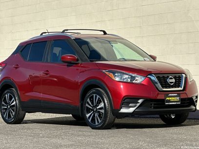 Used 2018 Nissan Kicks SV w/ Exterior Package