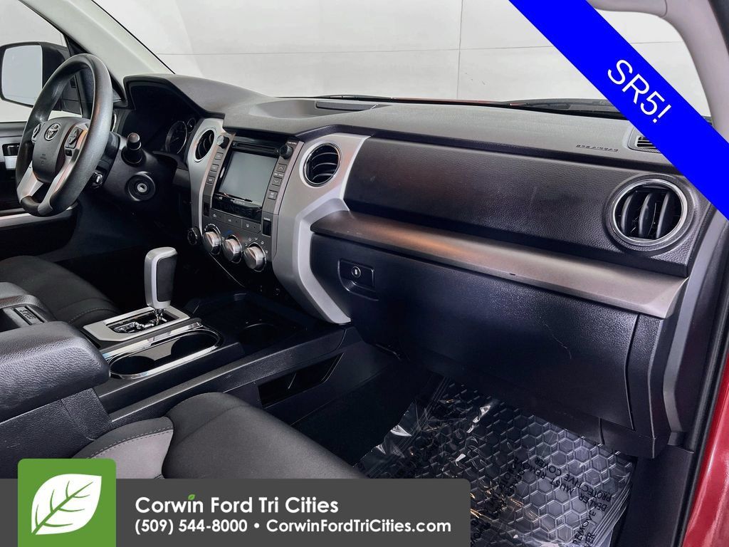 Used 2017 Toyota Tundra SR5 AWD/4WD image 28