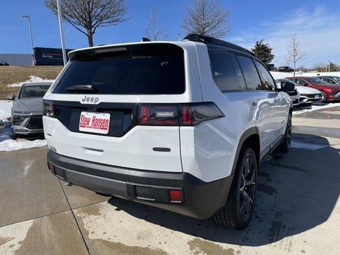 New 2026 Jeep Cherokee Overland image 6
