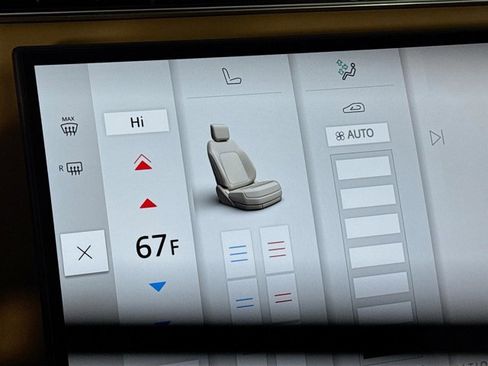 New 2026 Land Rover Range Rover Long Wheelbase SE image 23