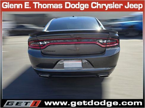 Used 2020 Dodge Charger SXT w/ Blacktop Package image 8