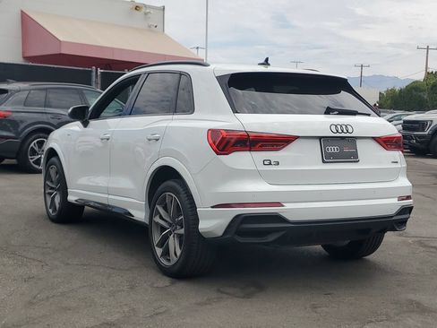Used 2025 Audi Q3 2.0T Premium w/ Convenience Package AWD/4WD image 3