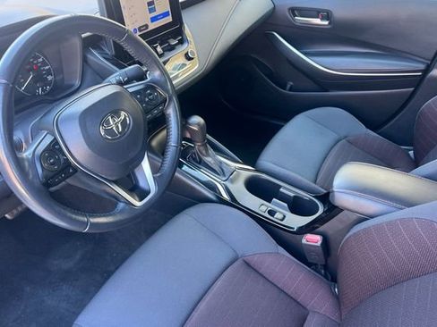 Used 2024 Toyota Corolla SE w/ SE Premium Package image 10