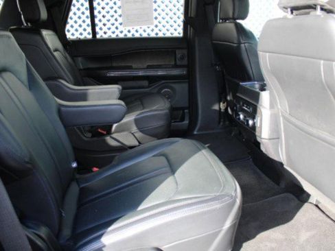 Used 2019 Ford Expedition Limited w/ Special Edition Package RWD image 15