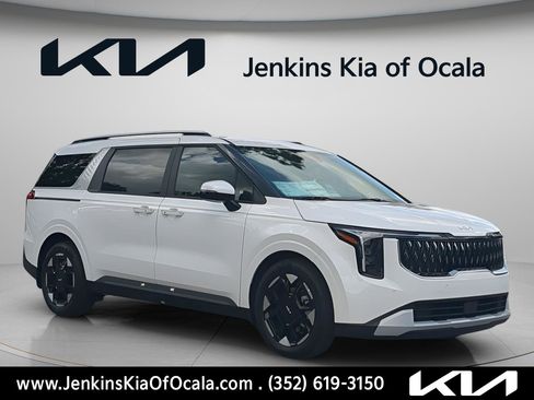 New 2026 Kia Carnival EX FWD image 1