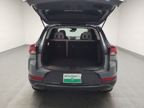 Used 2021 Chevrolet TrailBlazer LS image 29