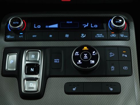 Certified 2024 Hyundai Palisade SEL AWD/4WD image 17