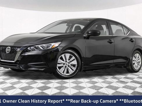Used 2020 Nissan Sentra S image 2