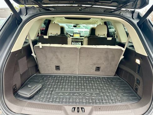 Used 2024 Lincoln Aviator Black Label w/ Dynamic Handling Package image 8