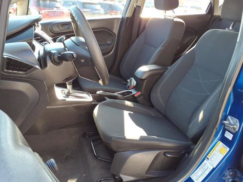 Used 2019 Ford Fiesta SE image 8
