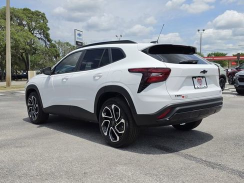 New 2026 Chevrolet Trax RS w/ Driver Confidence Package FWD image 3