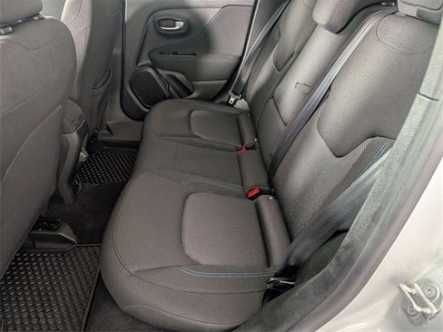 Used 2021 Jeep Renegade Latitude w/ Convenience Group image 26