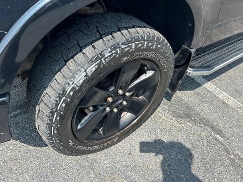 Used 2014 Ford F150 FX4 w/ FX Appearance Package AWD/4WD image 17
