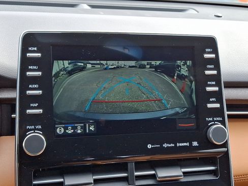 Used 2021 Toyota Avalon Limited w/ Advanced Safety Package image 18